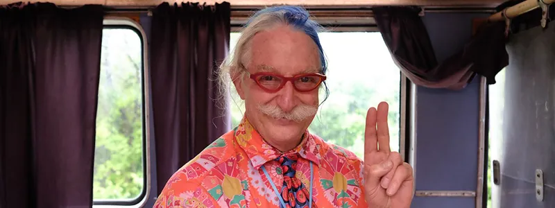 Dr. Patch Adams to Visit The Aga Khan University Hospital’s Children’s Hospital